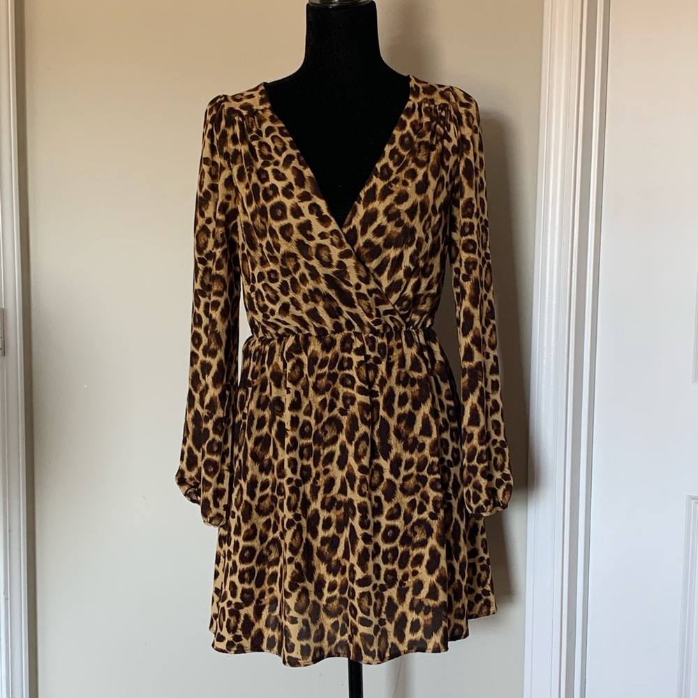 V neck Cheetah print dress